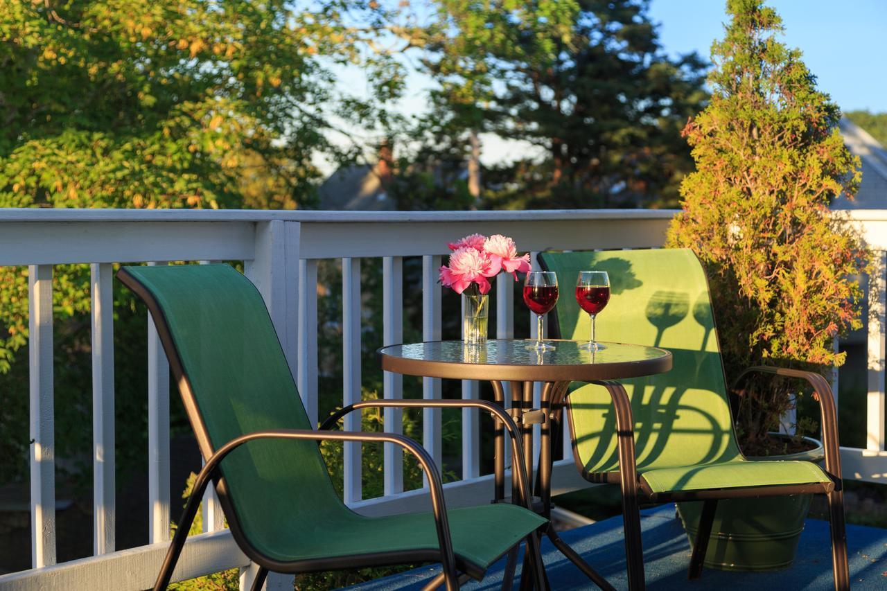 Beech Tree Inn And Cottage Newport Bagian luar foto
